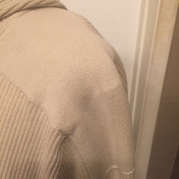 🤍✨ Tommy Hilfiger Beige Zipper Cardigan with Hood – Size L ✨🤍 - Picture 5 of 8